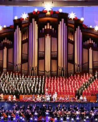 Christmas with the Royal Choral Society