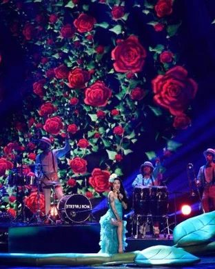 Romeo Santos London