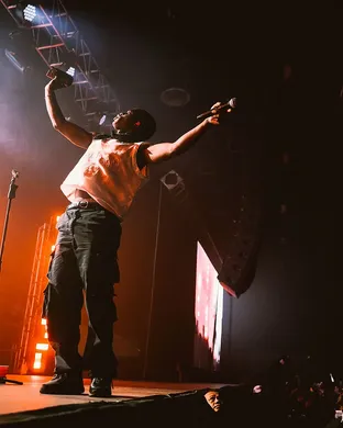 Daniel Caesar London